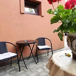 아파트 Grbavica Cozy - Free Parking *