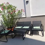 Grbavica Cozy - Free Parking Апартаменты Сараево