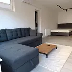 Grbavica Cozy - Free Parking *