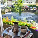 Grbavica Cozy - Free Parking * 사라예보