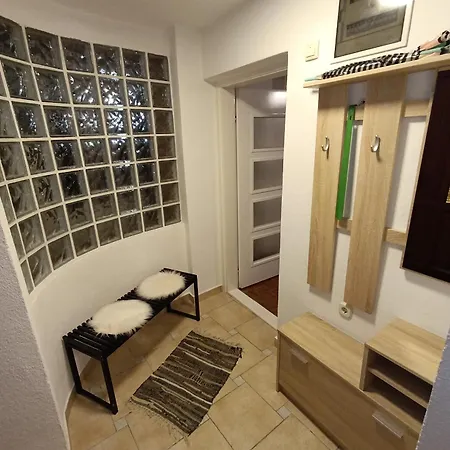 Apartment Grbavica Cozy - Free Parking Sarajevo